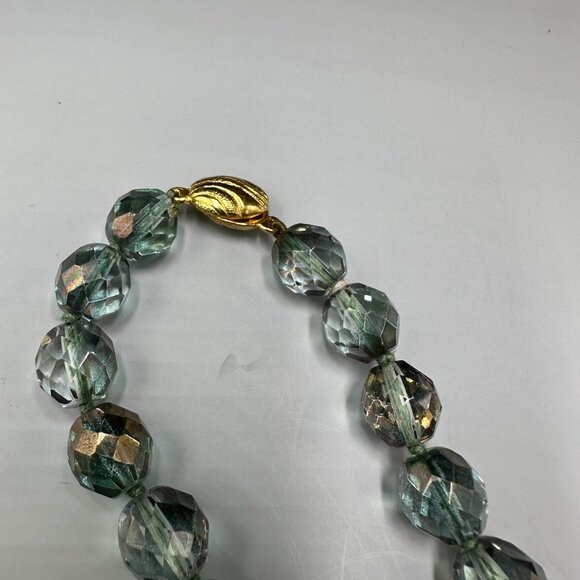 Smoky Gray Green Faceted Bead Necklace Iridescent Glass Statement 14.5 Inch - Picture 4 of 8